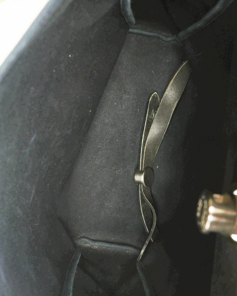 32557_6d10210b30_file-full