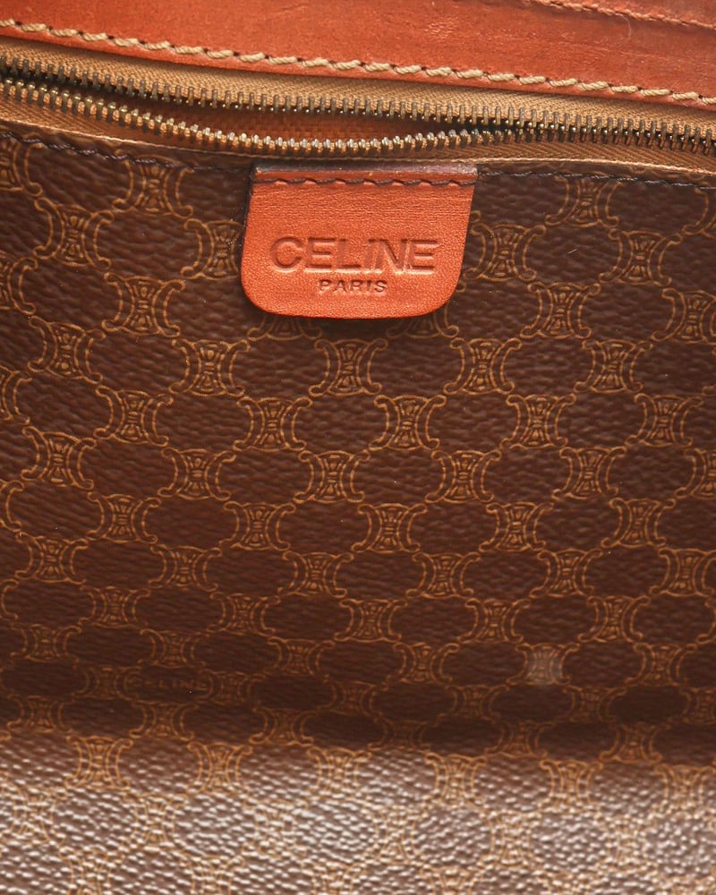 32900_bcf80789f3_file-full