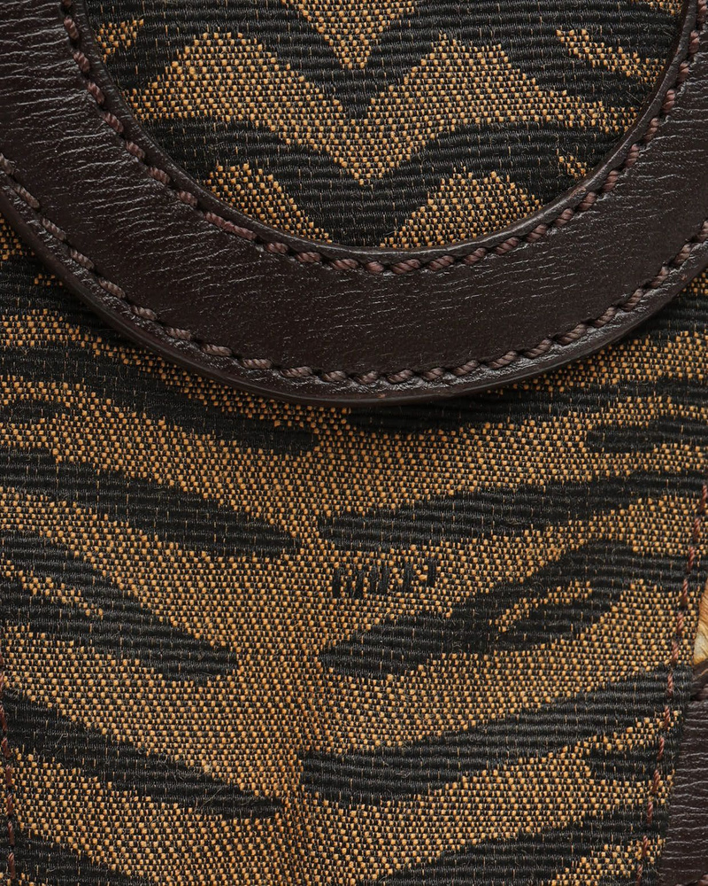 32960_fba5e061a2_file-full