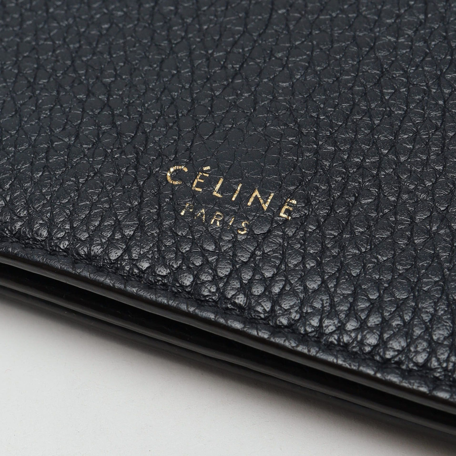 33602_909cbbf1e3_file-square