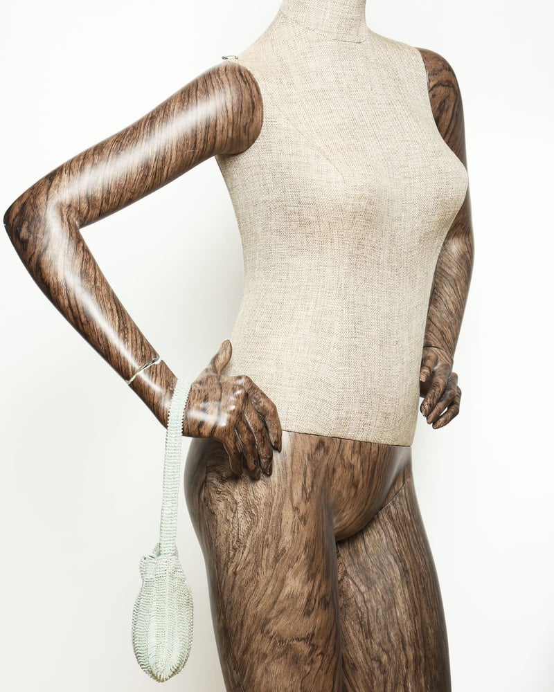 33886_40d3e7fbbb_file-full