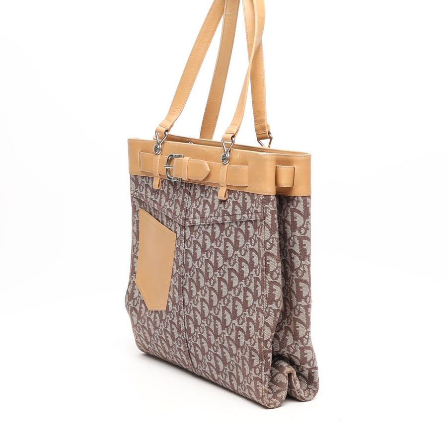 34045_d0657a9d87_file-square