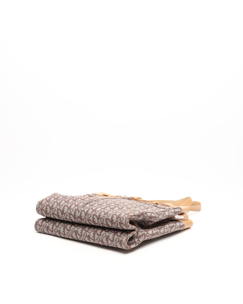 34045_d611fae87d_file-full