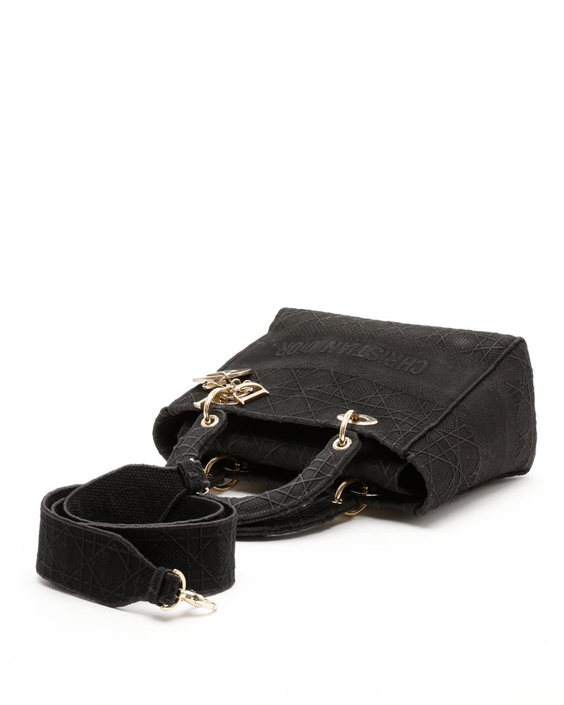 34329_7c2c60024c_file-full