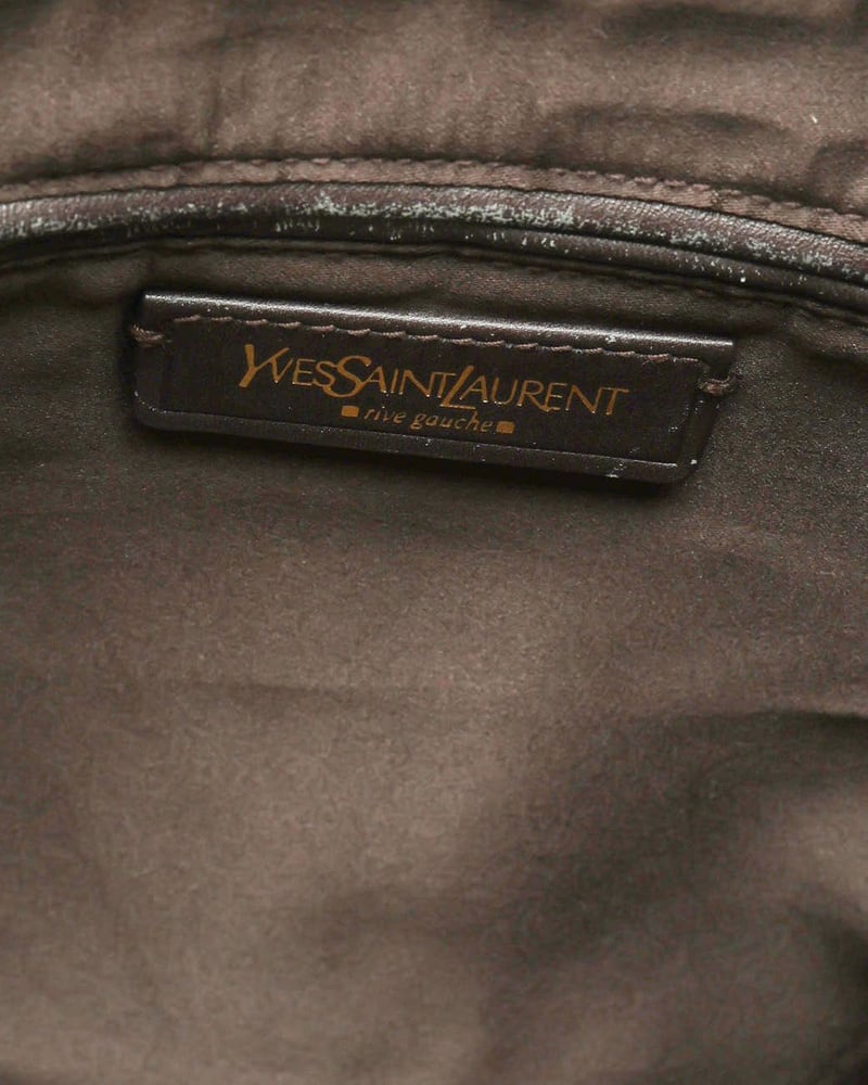 34915_150916d7ea_file-full