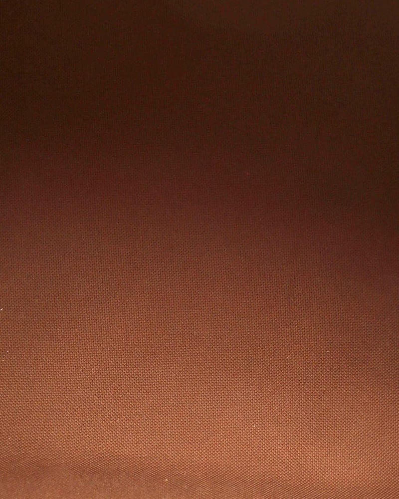 Nahaufnahme des braunen Textilfutters im Inneren der vintage Louis Vuitton Monogram Speedy Bandoulière 30 Taschen.