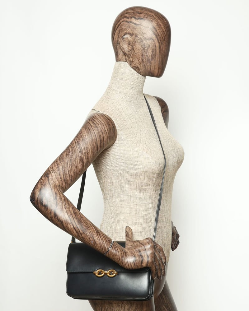 35103_38f93b4ce5_file-full