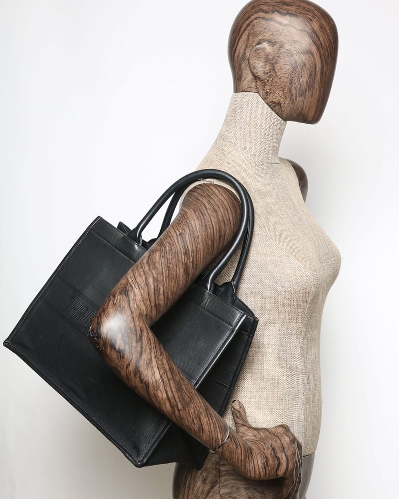 35217_f66d9add0d_file-full