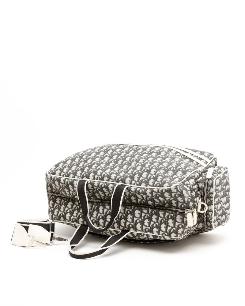 35526_48b3703e42_file-full