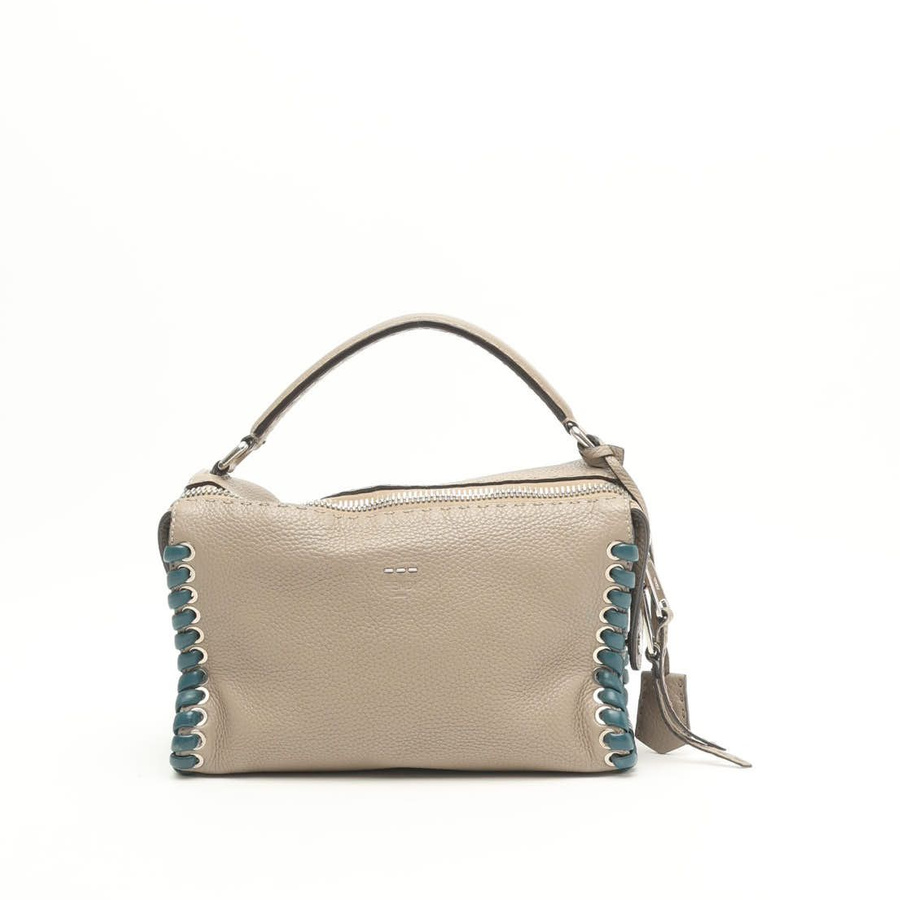 35528_551bb2a188_file-square