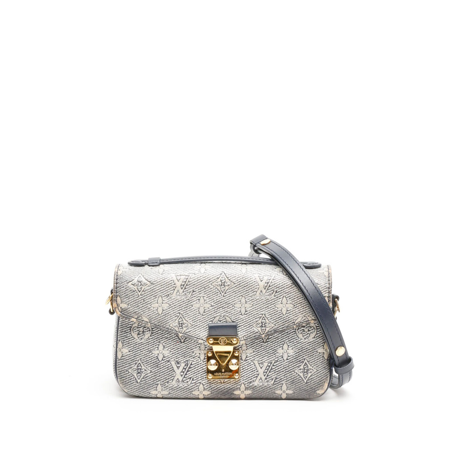 35889_9a80c014c9_file-square