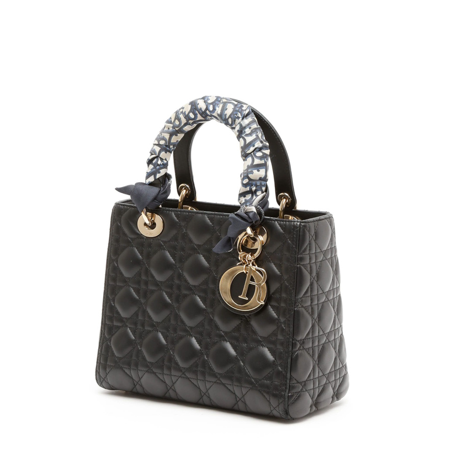 36052_3a92fe95fa_file-square