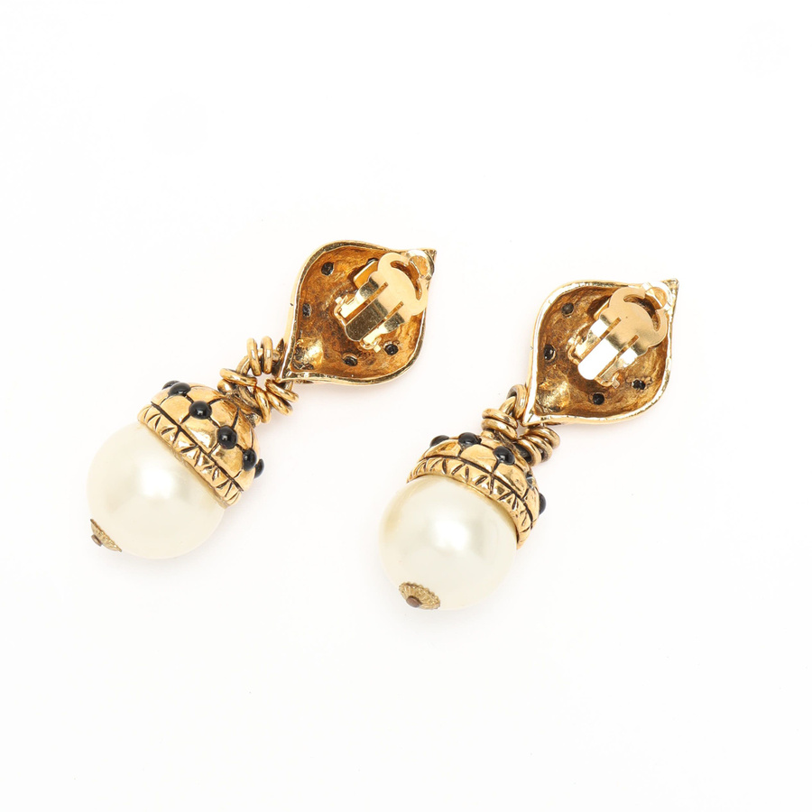 36655_8c3d43ece3_file-square