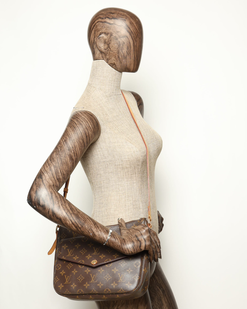 36920_fe61e7f649-2250006887541_8-full