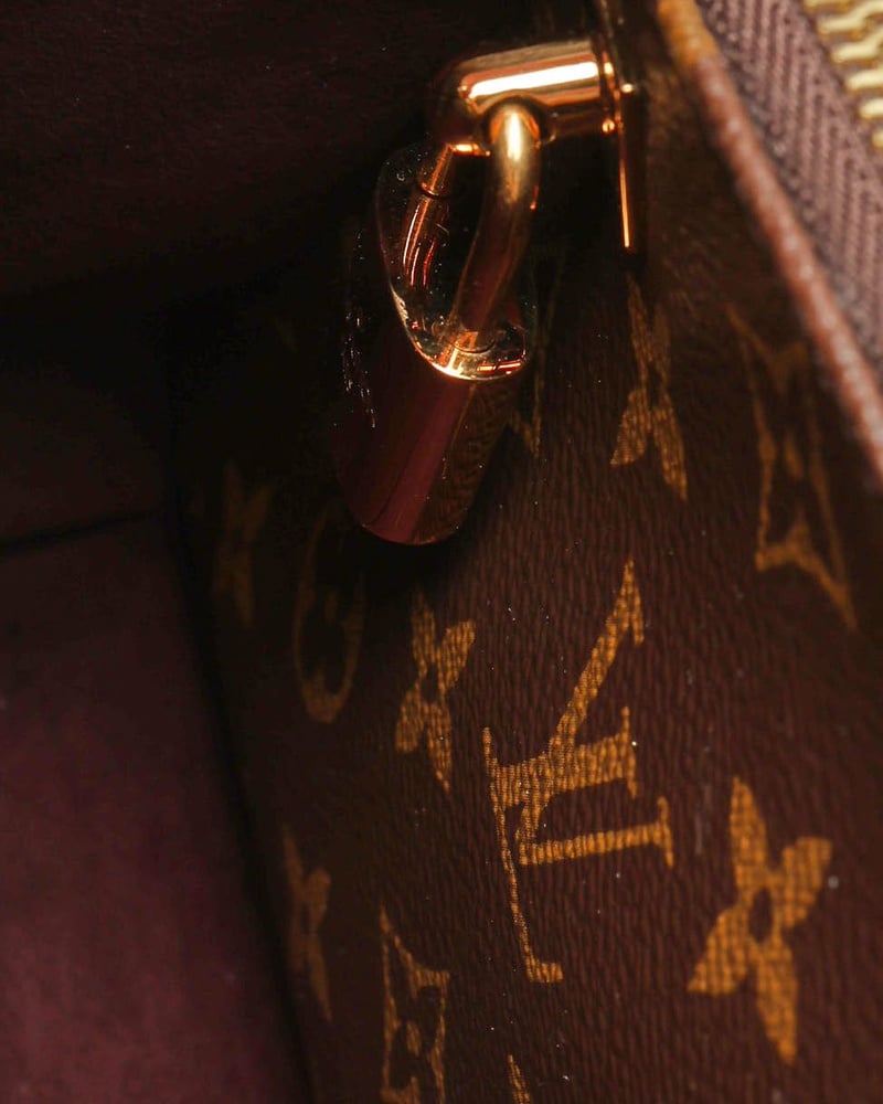 37111_7c02c6967a_file-full