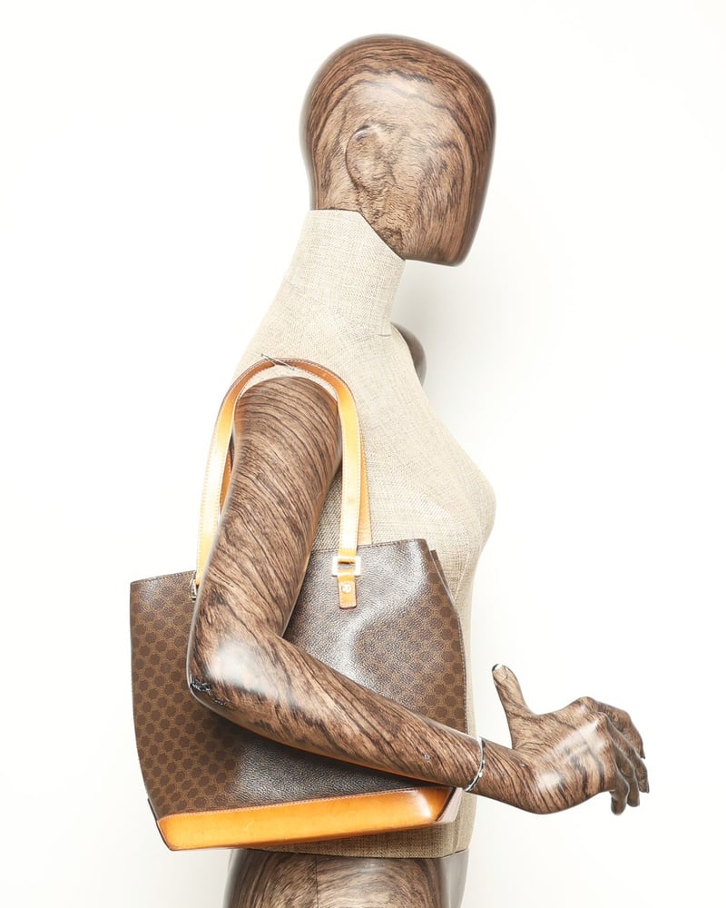 37530_c911bf805a_file-full