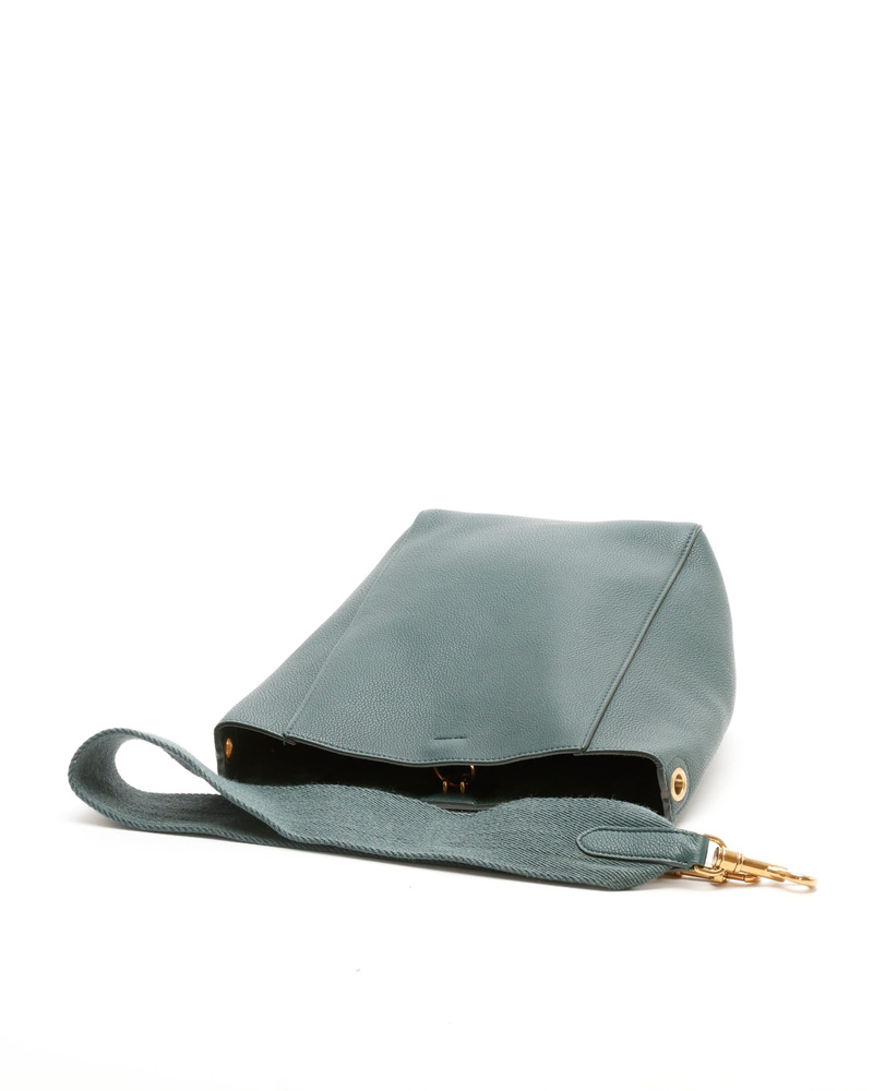 37697_6bb606720d_file-full