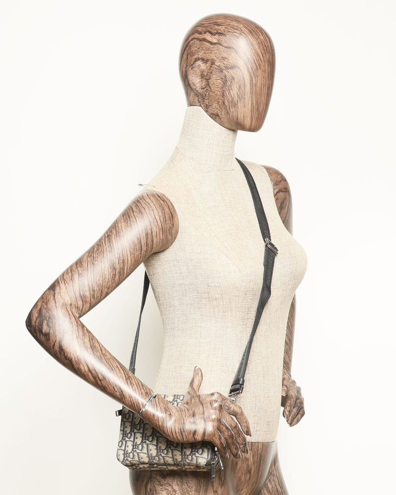 37718_6e152fd58f_file-full