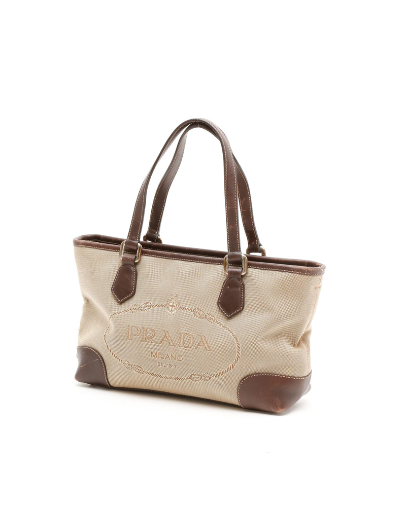 38022_d5a2cb9da4_file-full