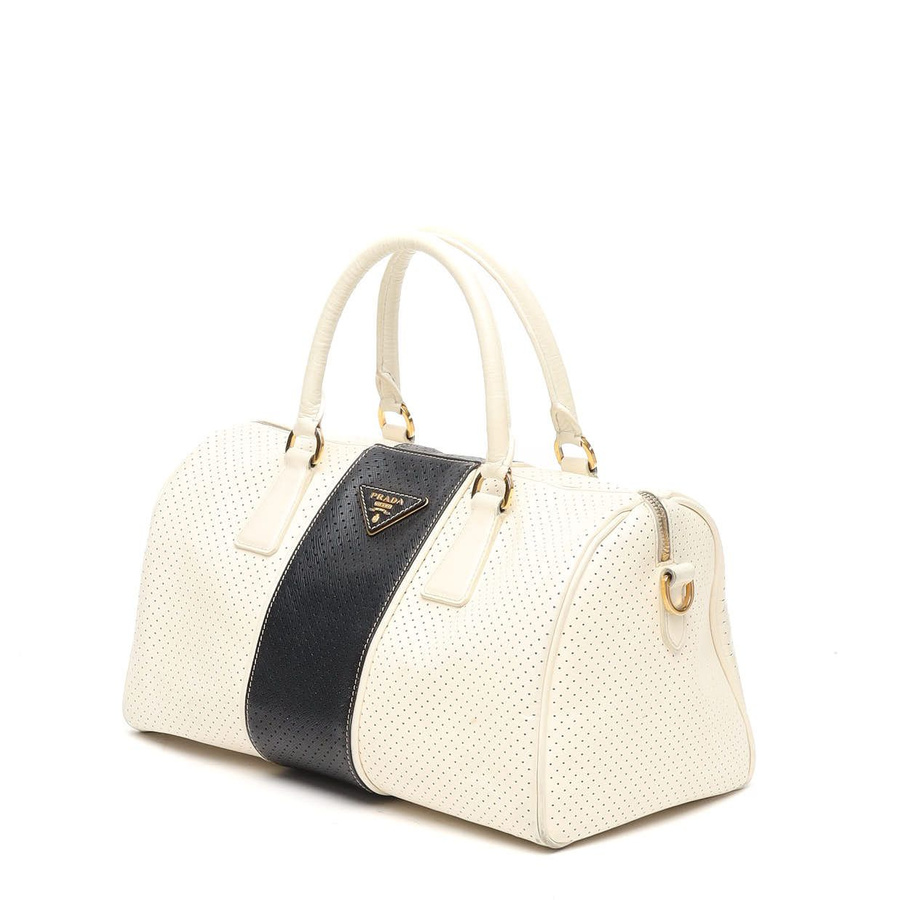 38047_eeabb3ebca_file-square