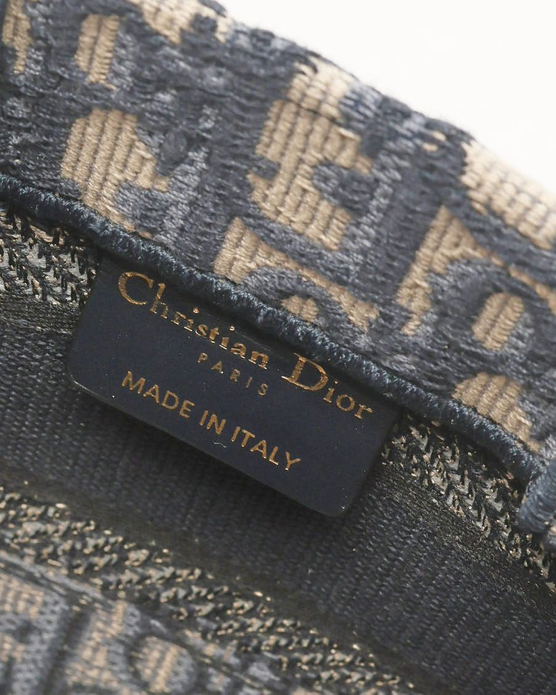 38291_3af6e8a53a_file-full