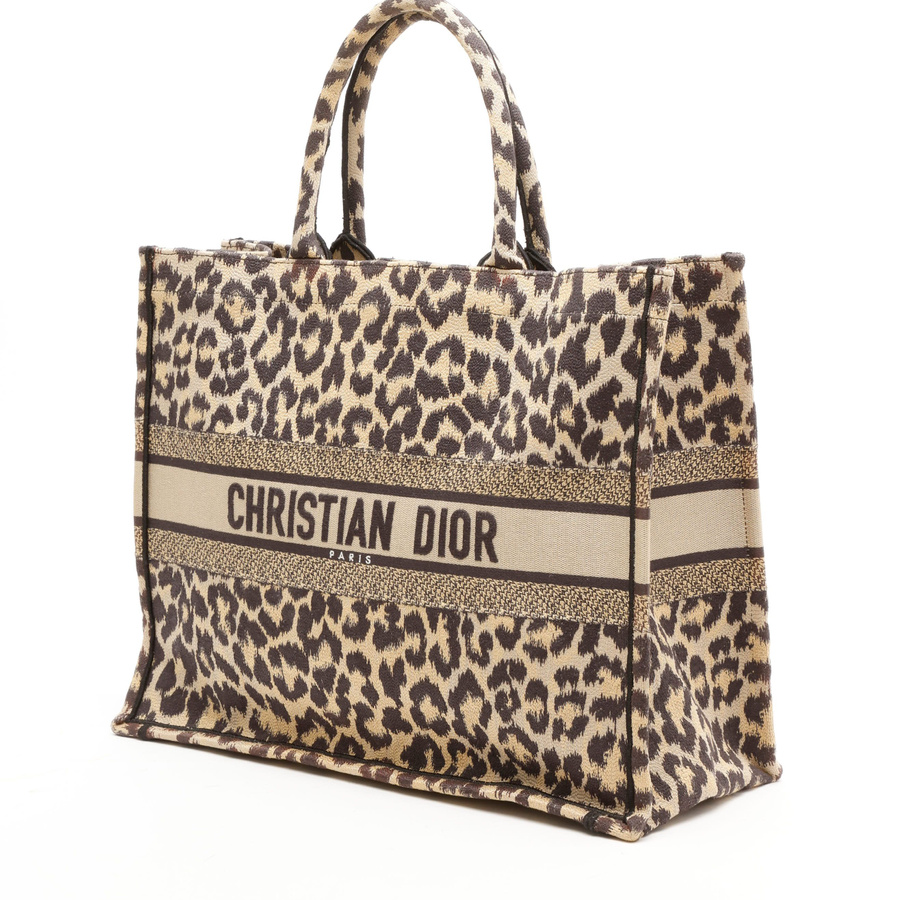 38319_c3621d2e11_file-square