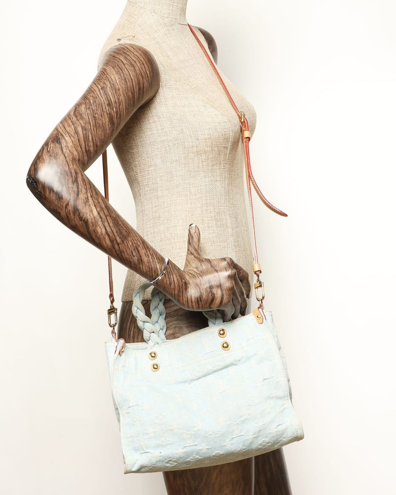 38323_0eee539d75_file-full