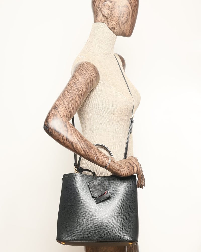 38370_15e5d090bd_file-full