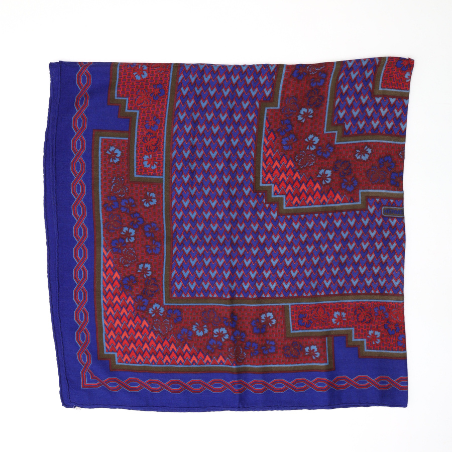 38383_df7d1b8756_file-square