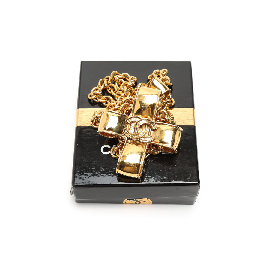 38526_016d3d6193_file-square