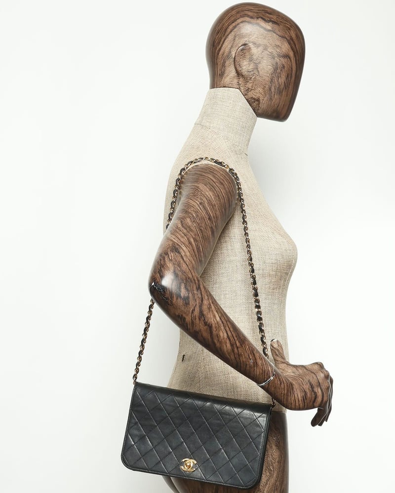 38593_9f320c7a3a_file-full