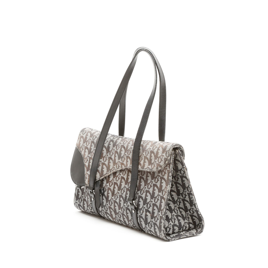 38759_4a7e8b37a1_file-square