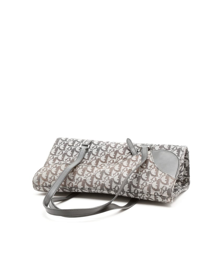 38759_8fff5e13af_file-full