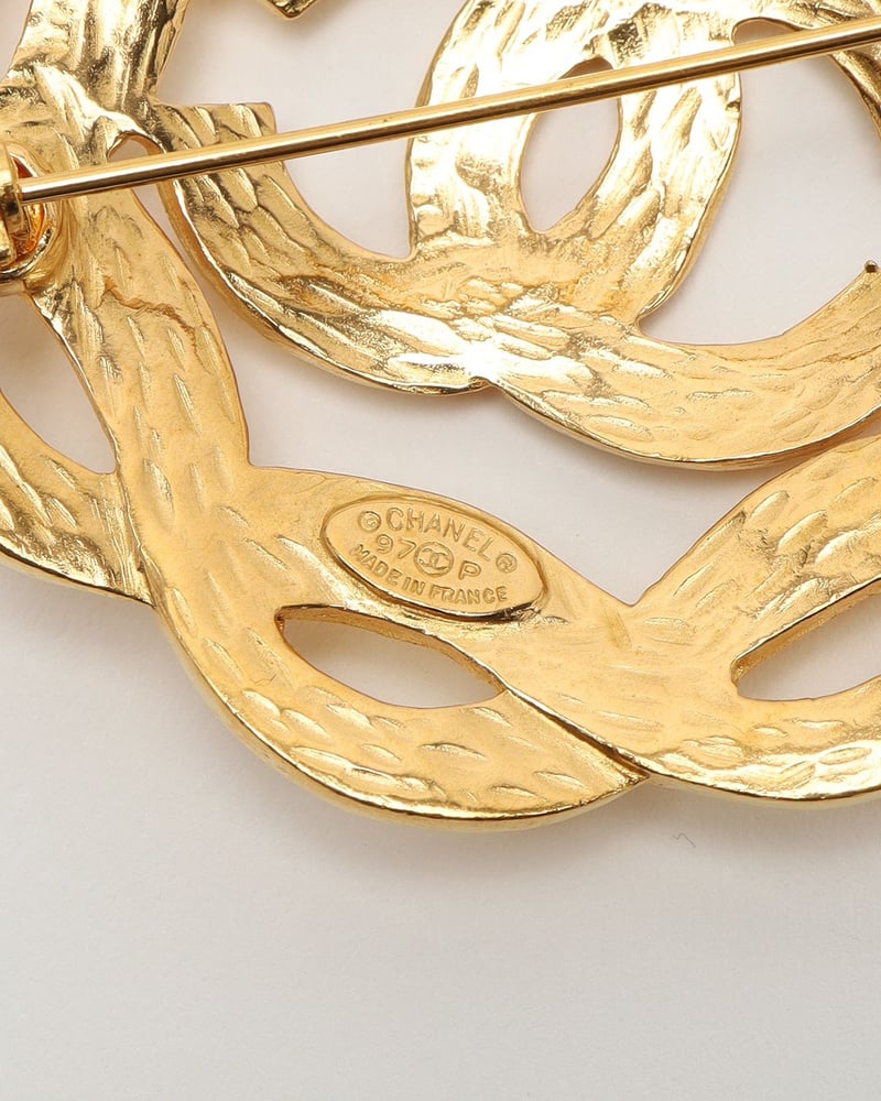 38877_5df8fb7f41_file-full