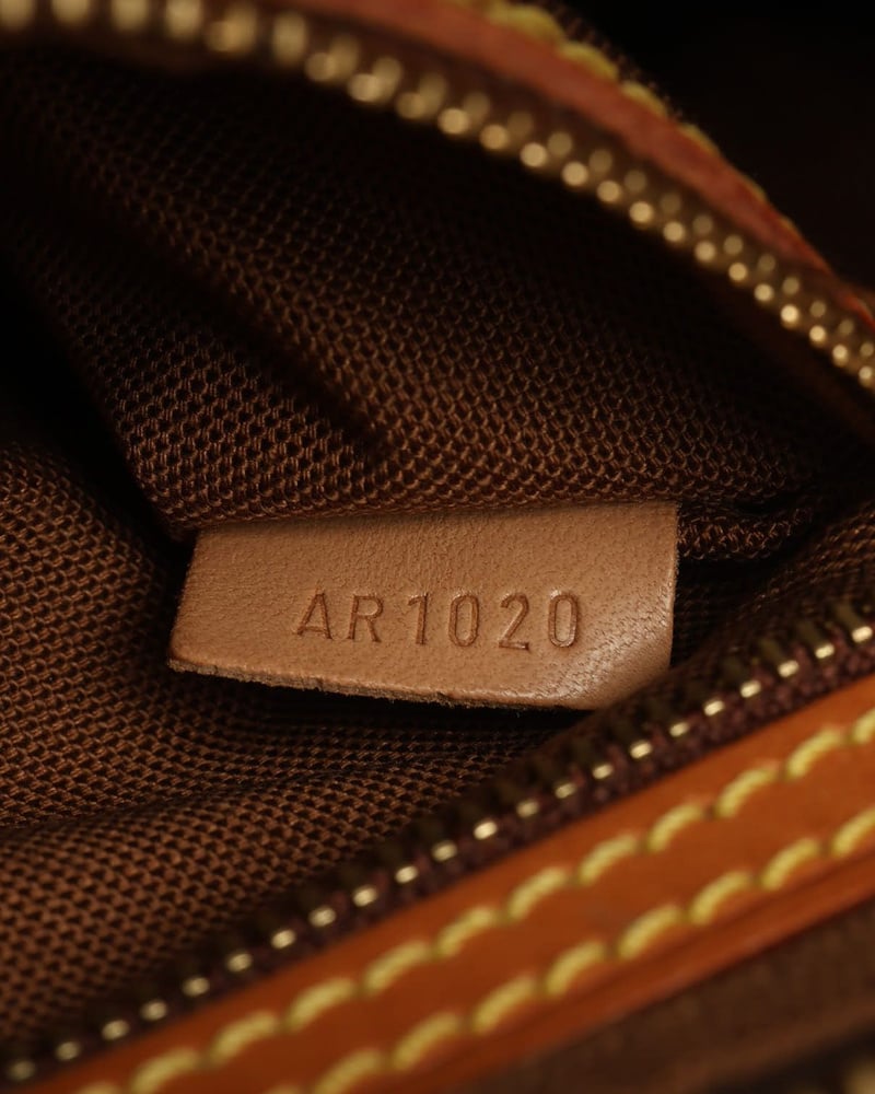 39280_0598981187_file-full