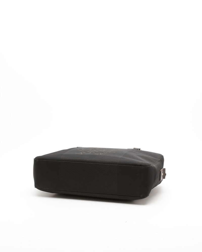 39398_05a739cd14_file-full