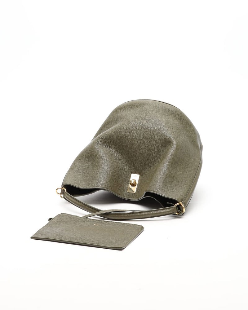 39407_70ffb45826_file-full