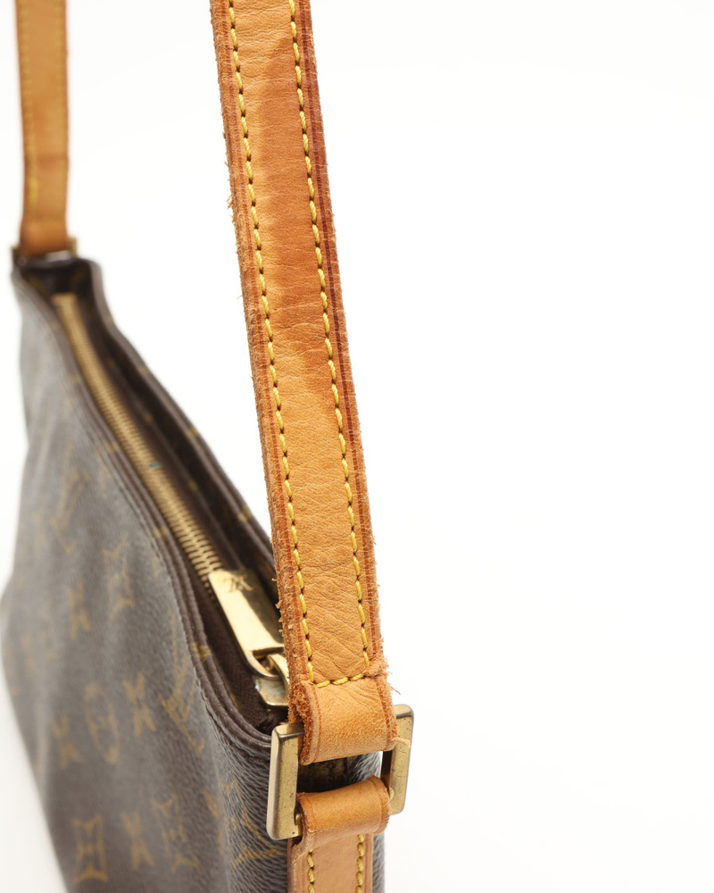 39498_ae18054a6d_file-full