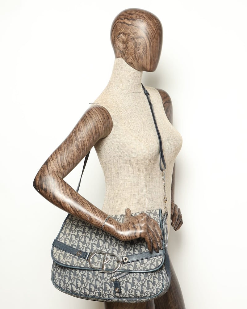 39549_83174f1c1b_file-full