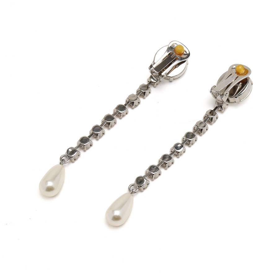 39666_3fbcec83d7_file-square