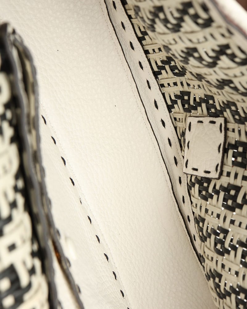 39704_c4f5577a62_file-full