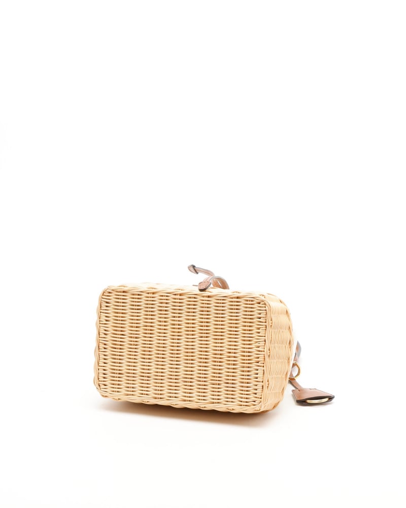 39828_7bfe1523da-852-25744_4-full