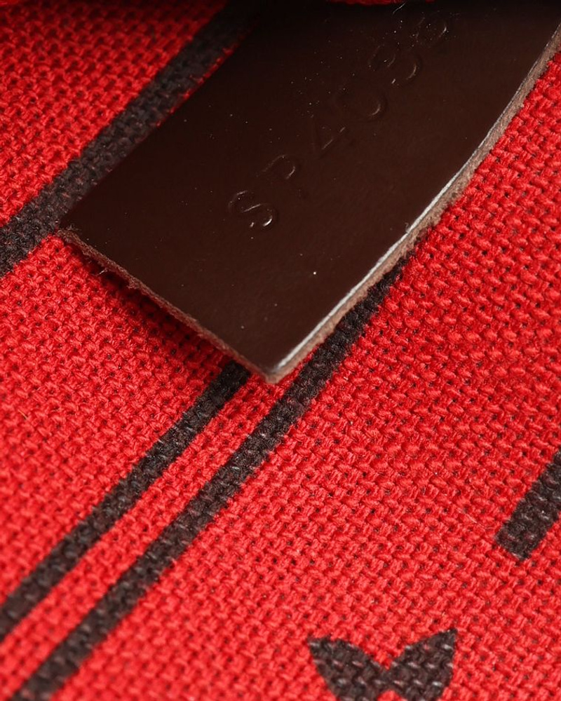 40008_e294464175_file-full