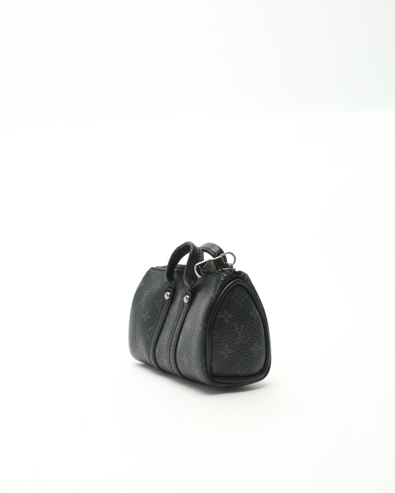 40239_b73d06c6d6_file-full