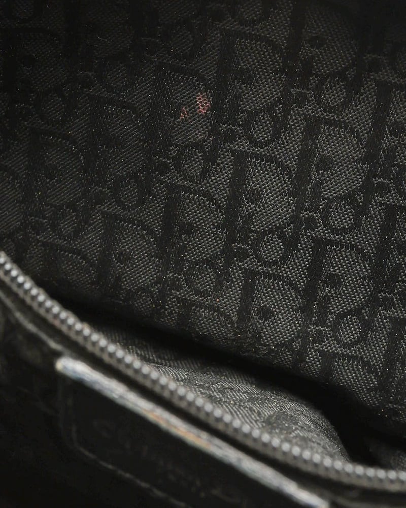 40572_17143df750_file-full