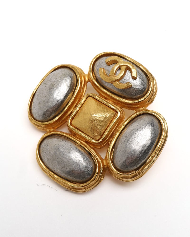 40927_2a95bb3b50_file-full