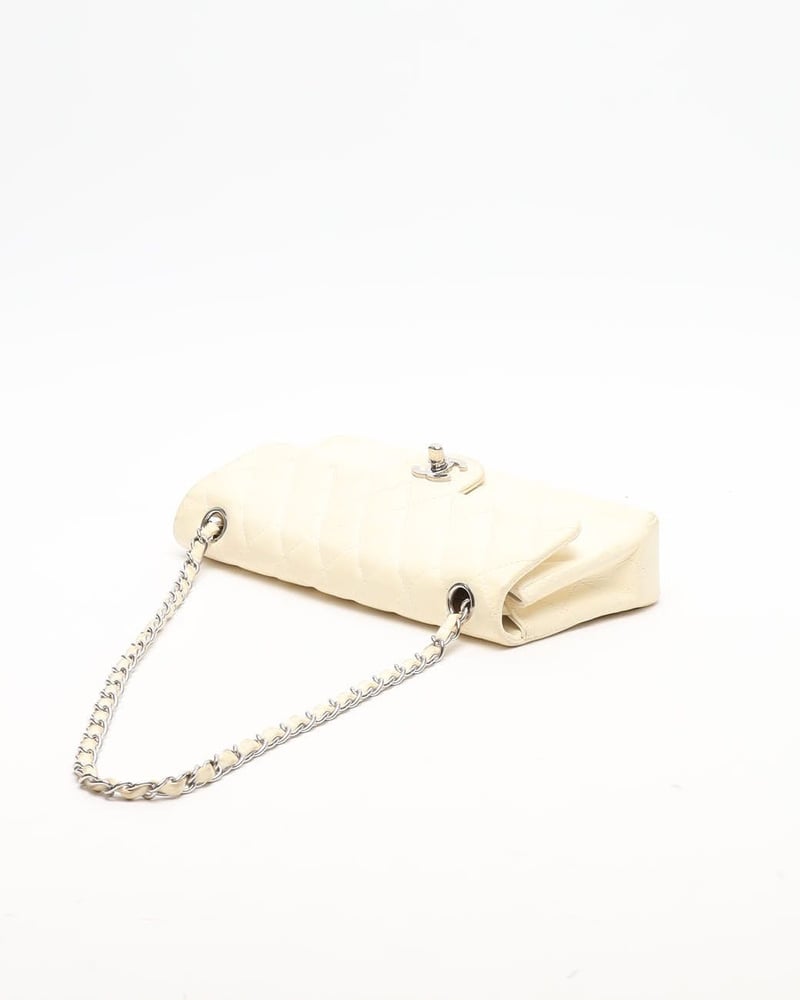 40990_7fa1e5d055_file-full