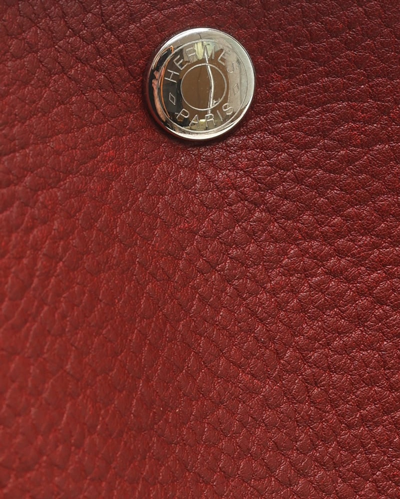 41038_853-19634_6-full