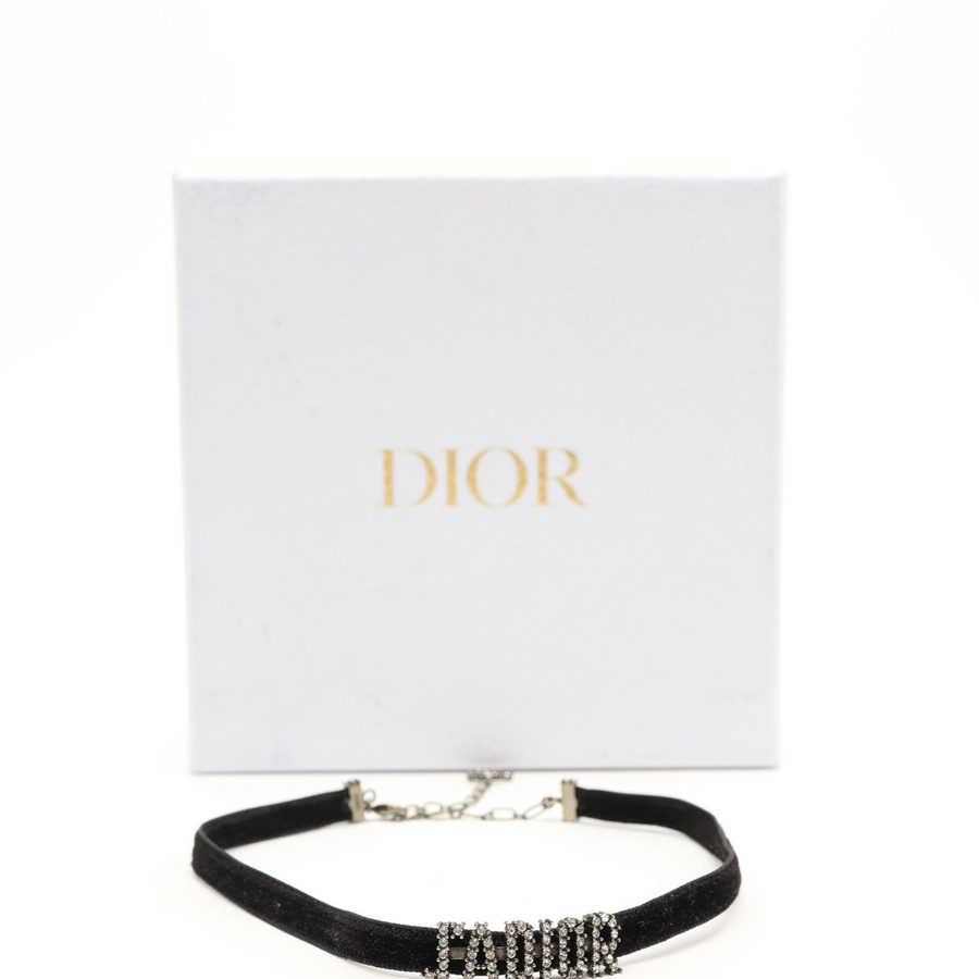 41047_650ee6e195_file-square