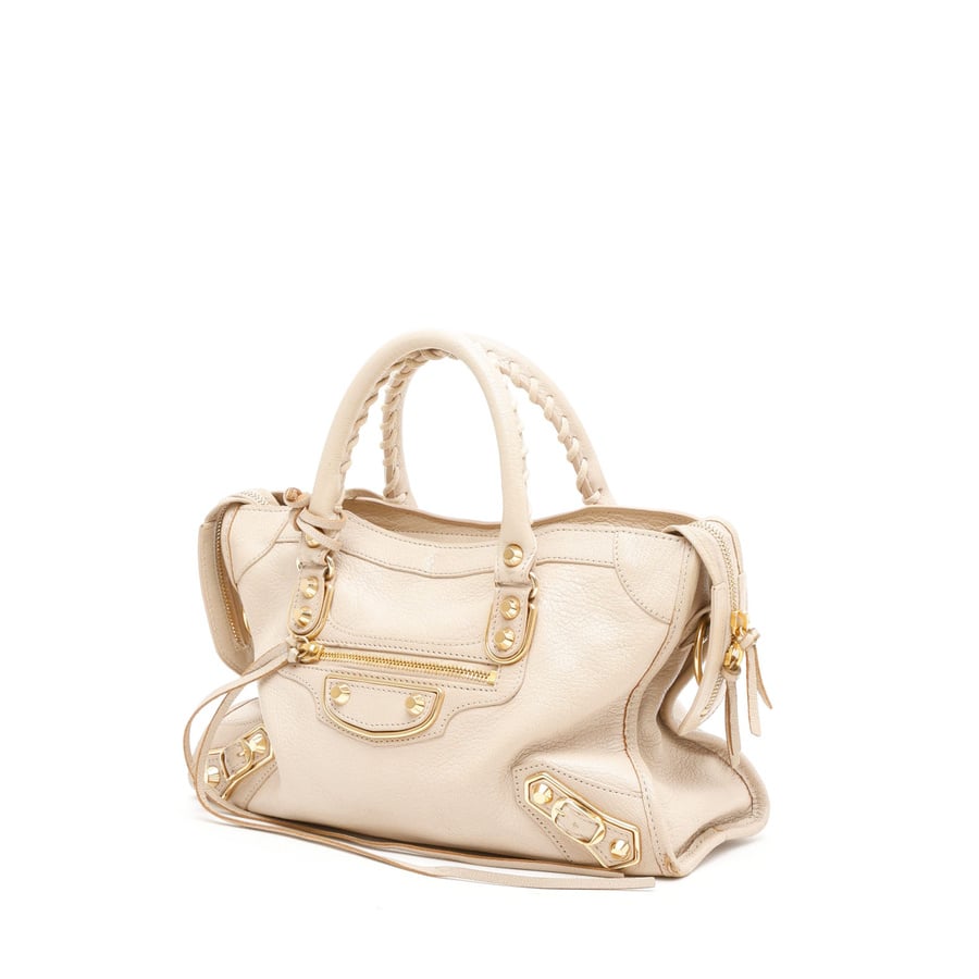 41107_26dde975ea_file-square